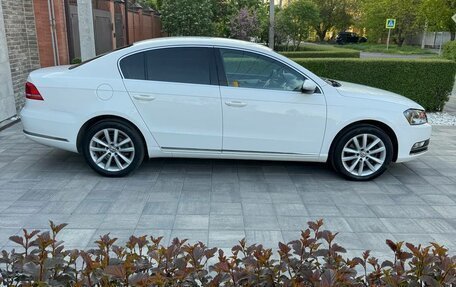 Volkswagen Passat B7, 2012 год, 1 355 000 рублей, 6 фотография