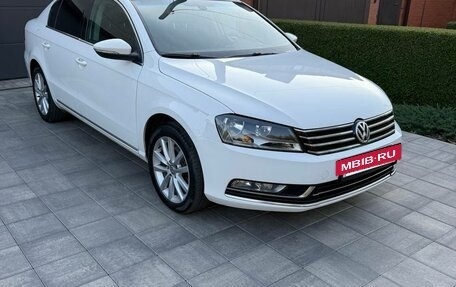 Volkswagen Passat B7, 2012 год, 1 355 000 рублей, 11 фотография