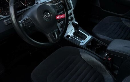 Volkswagen Passat B7, 2012 год, 1 355 000 рублей, 15 фотография