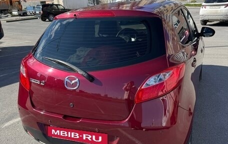 Mazda 2 III, 2012 год, 930 000 рублей, 5 фотография