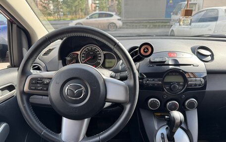 Mazda 2 III, 2012 год, 930 000 рублей, 11 фотография