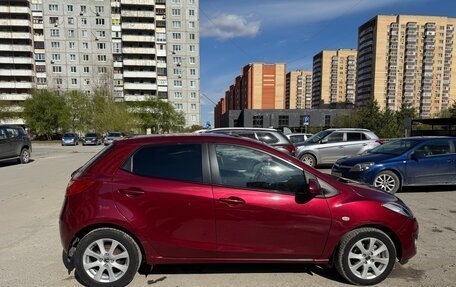 Mazda 2 III, 2012 год, 930 000 рублей, 10 фотография