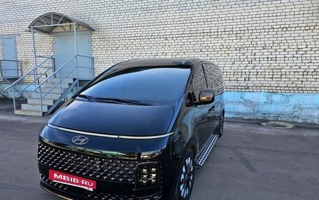 Hyundai Staria, 2022 год, 6 070 000 рублей, 6 фотография