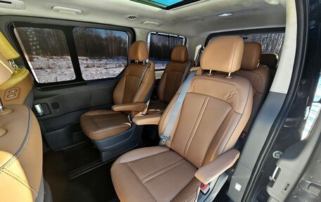 Hyundai Staria, 2022 год, 6 070 000 рублей, 9 фотография