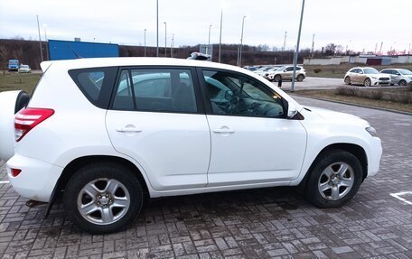 Toyota RAV4, 2010 год, 1 240 000 рублей, 4 фотография