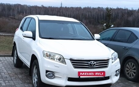Toyota RAV4, 2010 год, 1 240 000 рублей, 5 фотография