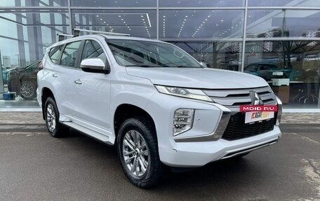 Mitsubishi Pajero Sport III рестайлинг, 2020 год, 3 399 000 рублей, 2 фотография