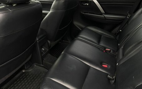 Mitsubishi Pajero Sport III рестайлинг, 2020 год, 3 399 000 рублей, 19 фотография