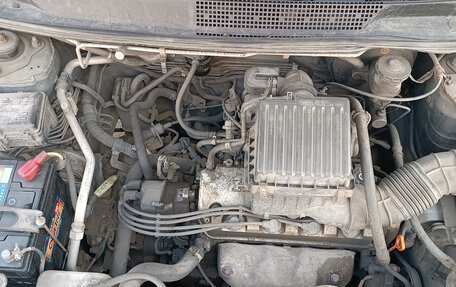 Honda HR-V I, 2004 год, 450 000 рублей, 16 фотография