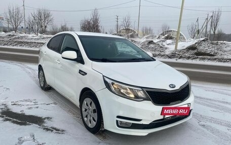 KIA Rio III рестайлинг, 2015 год, 750 000 рублей, 3 фотография