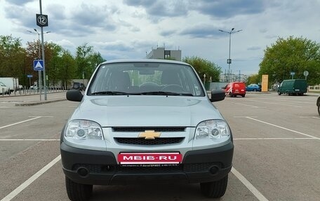 Chevrolet Niva I рестайлинг, 2014 год, 990 000 рублей, 7 фотография