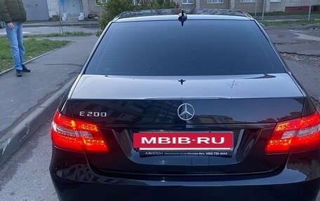 Mercedes-Benz E-Класс, 2011 год, 1 640 000 рублей, 4 фотография