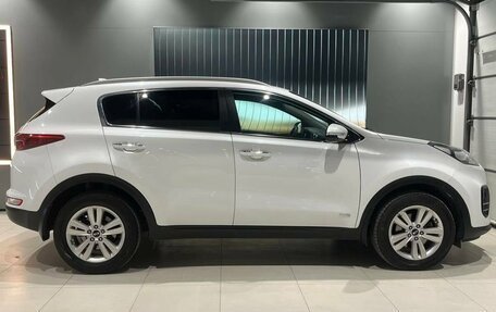 KIA Sportage IV рестайлинг, 2017 год, 2 075 000 рублей, 6 фотография