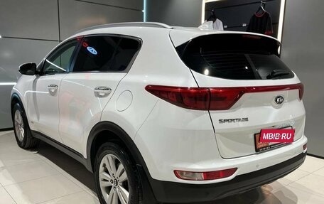 KIA Sportage IV рестайлинг, 2017 год, 2 075 000 рублей, 3 фотография