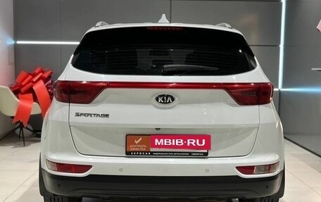 KIA Sportage IV рестайлинг, 2017 год, 2 075 000 рублей, 4 фотография