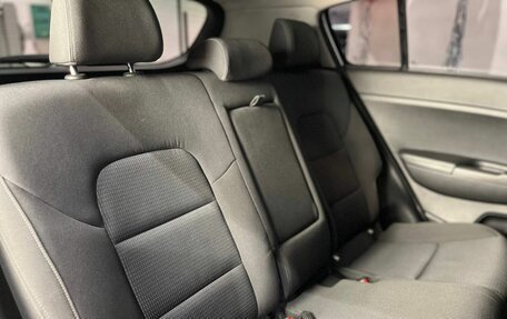 KIA Sportage IV рестайлинг, 2017 год, 2 075 000 рублей, 24 фотография