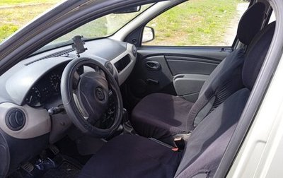 Renault Sandero I, 2012 год, 365 000 рублей, 1 фотография