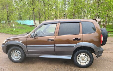Chevrolet Niva I рестайлинг, 2006 год, 330 000 рублей, 6 фотография