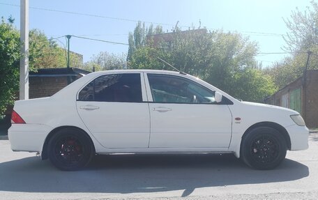 Mitsubishi Lancer IX, 2000 год, 350 000 рублей, 2 фотография