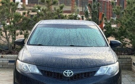 Toyota Camry, 2014 год, 1 650 000 рублей, 2 фотография