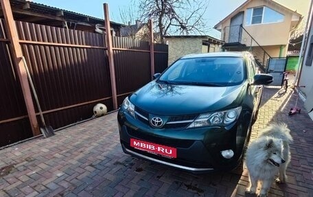 Toyota RAV4, 2013 год, 1 720 000 рублей, 2 фотография