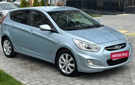 Hyundai Solaris II рестайлинг, 2013 год, 1 050 000 рублей, 5 фотография