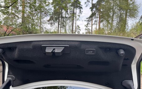 Jaguar XE I рестайлинг, 2015 год, 2 999 000 рублей, 7 фотография