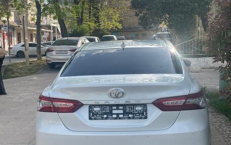 Toyota Camry, 2021 год, 3 550 000 рублей, 11 фотография