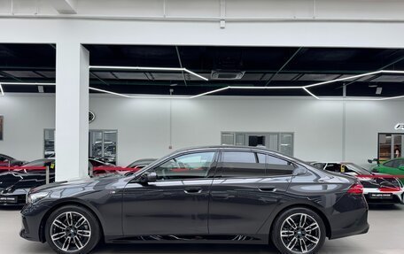 BMW 5 серия, 2024 год, 9 490 000 рублей, 7 фотография