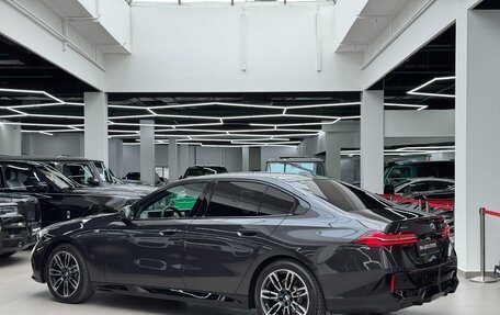 BMW 5 серия, 2024 год, 9 490 000 рублей, 10 фотография