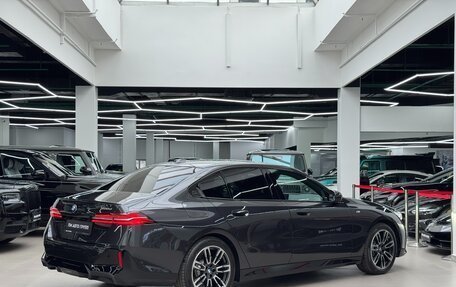 BMW 5 серия, 2024 год, 9 490 000 рублей, 12 фотография