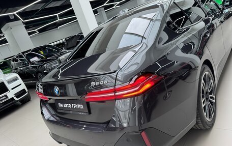 BMW 5 серия, 2024 год, 9 490 000 рублей, 14 фотография