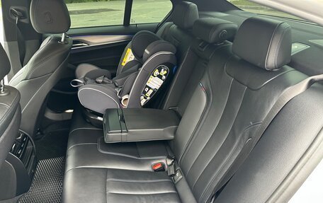 BMW 5 серия, 2018 год, 3 250 000 рублей, 17 фотография