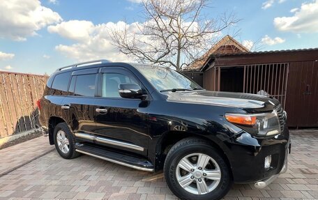 Toyota Land Cruiser 200, 2014 год, 4 600 000 рублей, 2 фотография