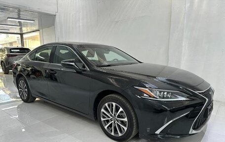 Lexus ES VII, 2022 год, 3 250 000 рублей, 1 фотография
