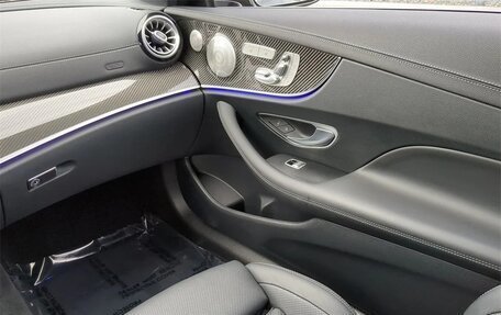 Mercedes-Benz E-Класс AMG, 2022 год, 7 374 574 рублей, 9 фотография