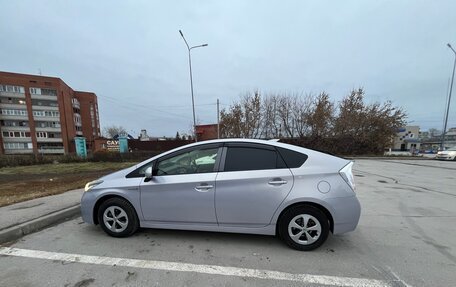 Toyota Prius, 2014 год, 1 300 000 рублей, 5 фотография