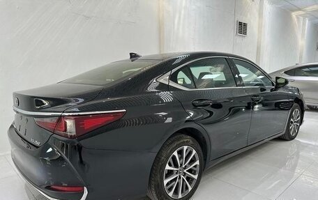 Lexus ES VII, 2022 год, 3 250 000 рублей, 3 фотография