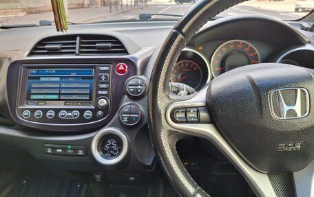 Honda Fit III, 2010 год, 480 000 рублей, 8 фотография