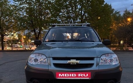 Chevrolet Niva I рестайлинг, 2011 год, 750 000 рублей, 7 фотография