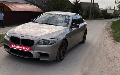 BMW 5 серия, 2012 год, 1 589 000 рублей, 3 фотография