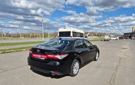 Toyota Camry, 2018 год, 3 200 000 рублей, 4 фотография