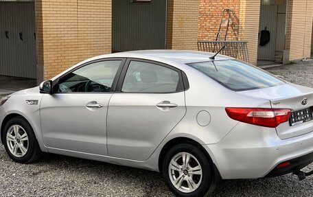 KIA Rio III рестайлинг, 2013 год, 745 000 рублей, 7 фотография
