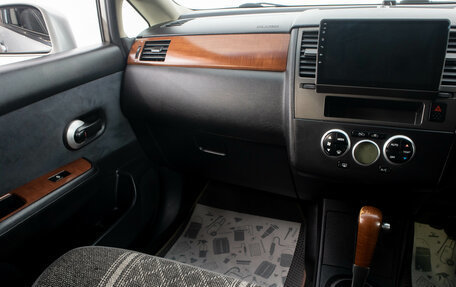 Nissan Tiida, 2005 год, 499 000 рублей, 18 фотография