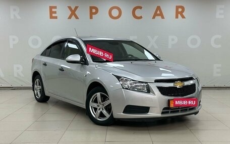 Chevrolet Cruze II, 2011 год, 660 000 рублей, 3 фотография