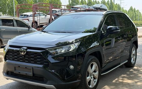 Toyota RAV4, 2021 год, 2 661 500 рублей, 2 фотография