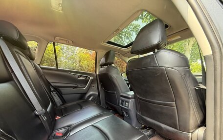 Toyota RAV4, 2021 год, 2 661 500 рублей, 9 фотография