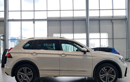 Volkswagen Tiguan II, 2018 год, 2 877 000 рублей, 5 фотография