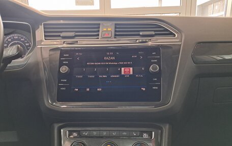 Volkswagen Tiguan II, 2018 год, 2 877 000 рублей, 18 фотография