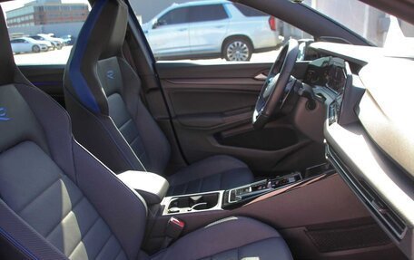 Volkswagen Golf R, 2022 год, 5 180 000 рублей, 17 фотография